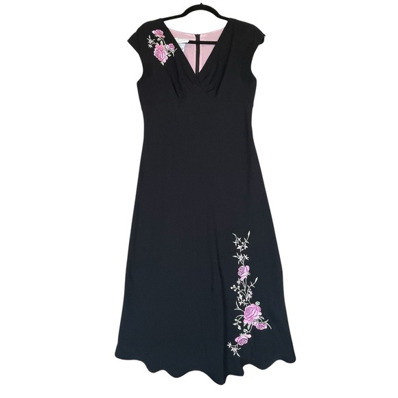 Brayden Studio Dresses & Skirts - Brannan Studio Dress Womens 6 Black Pink Floral Embroidery 90's Y2K Vintage Prom